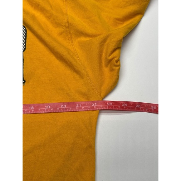 Vintage 1982 Walt Disney World EPCOT Center World Showcase T-Shirt L crop top - Picture 7 of 9